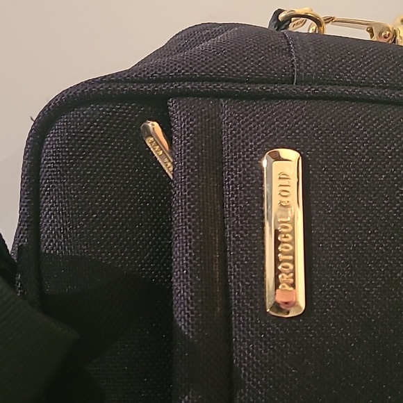 Bag - Picture 2 of 3